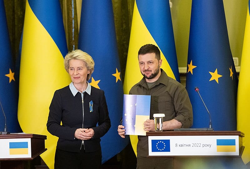 Přečtete si více ze článku SHRNUTÍ: Integrace Ukrajiny do EU